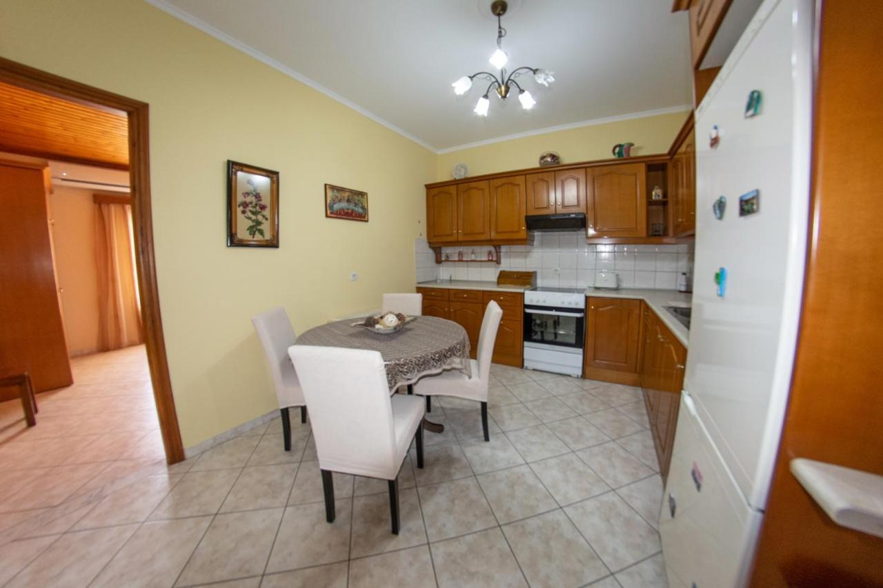 Kapetanios Apartments Agios Stefanos Avliotes  Extérieur photo