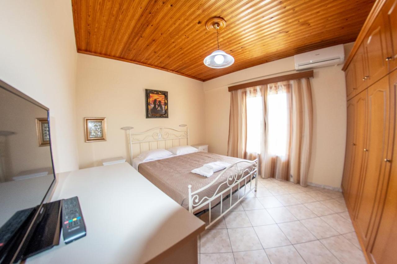 Kapetanios Apartments Agios Stefanos Avliotes  Extérieur photo