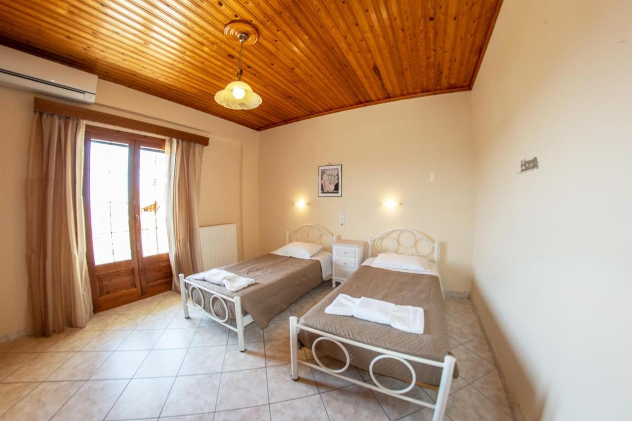 Kapetanios Apartments Agios Stefanos Avliotes  Extérieur photo