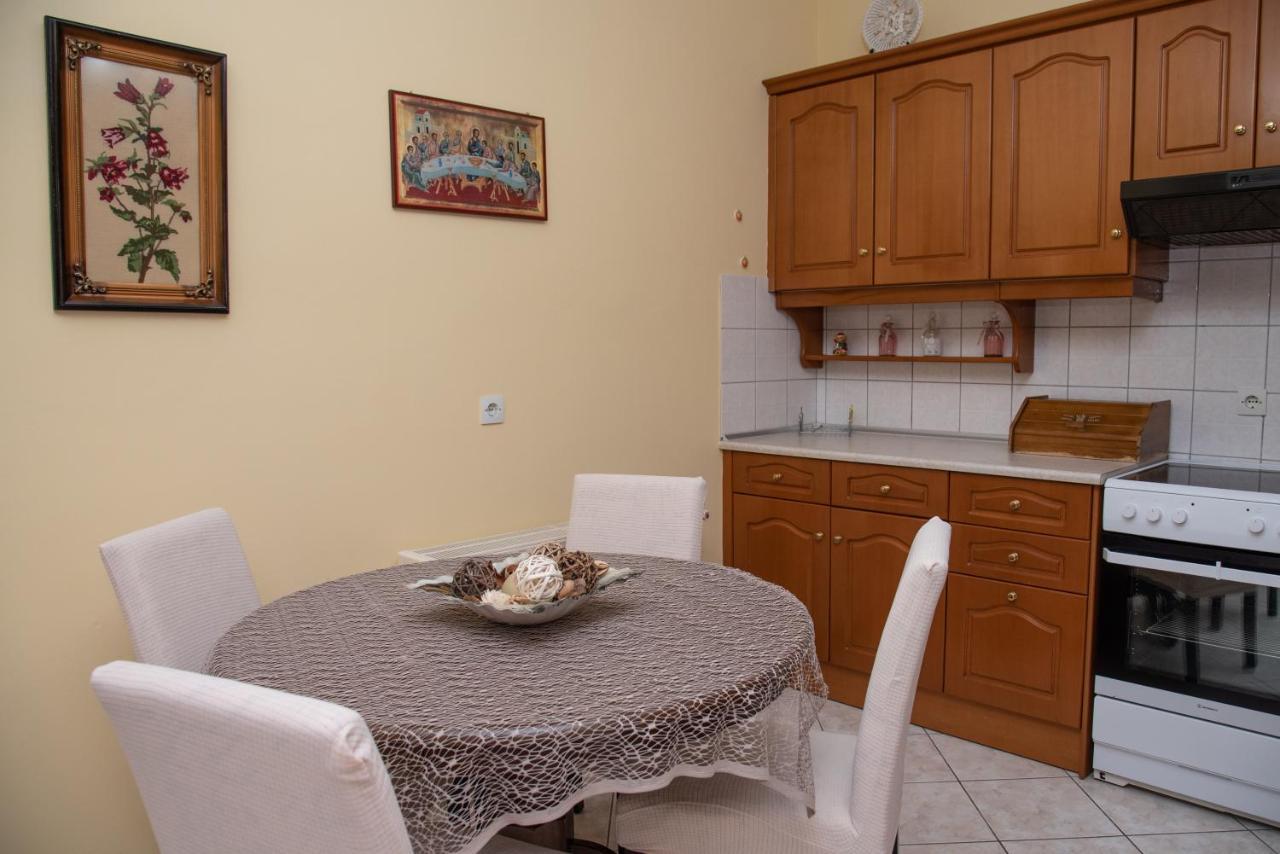 Kapetanios Apartments Agios Stefanos Avliotes  Extérieur photo