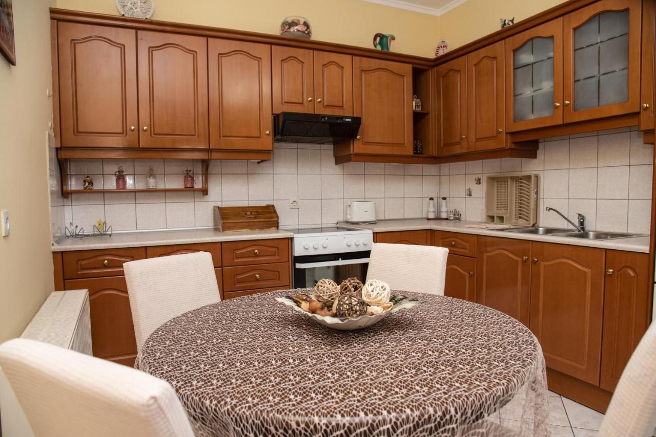 Kapetanios Apartments Agios Stefanos Avliotes  Extérieur photo