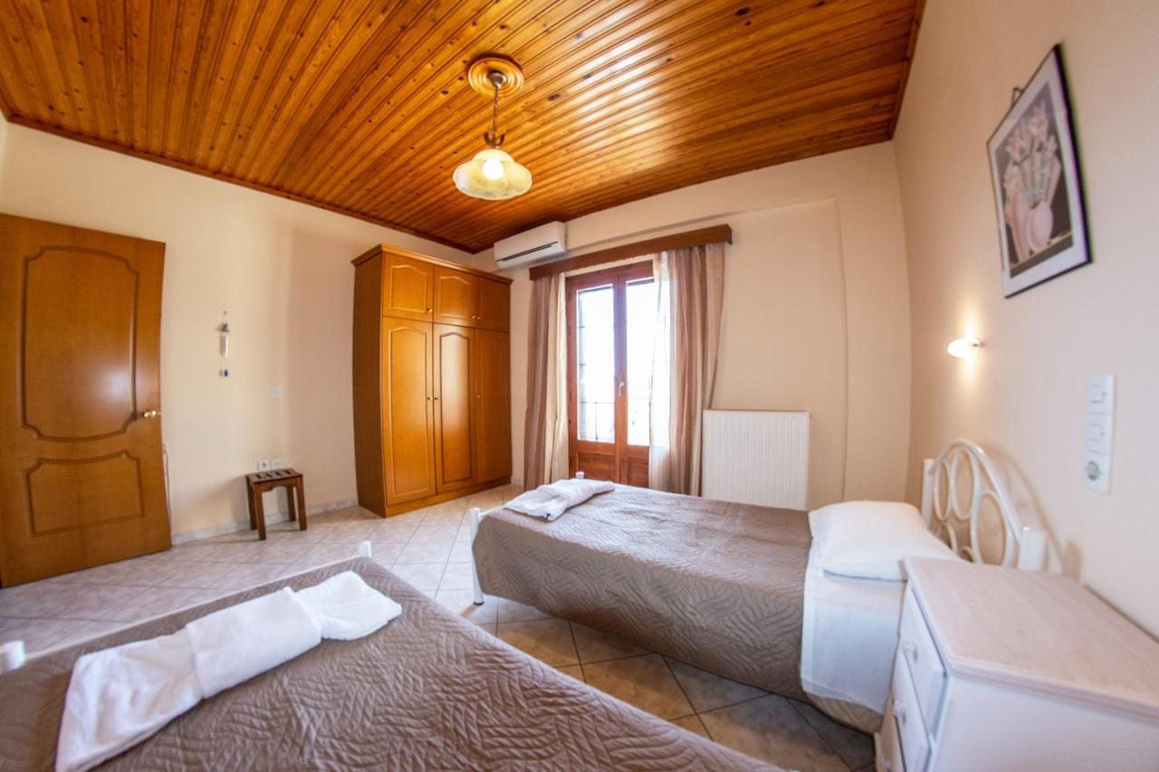 Kapetanios Apartments Agios Stefanos Avliotes  Extérieur photo
