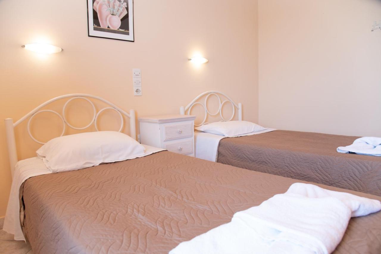Kapetanios Apartments Agios Stefanos Avliotes  Extérieur photo