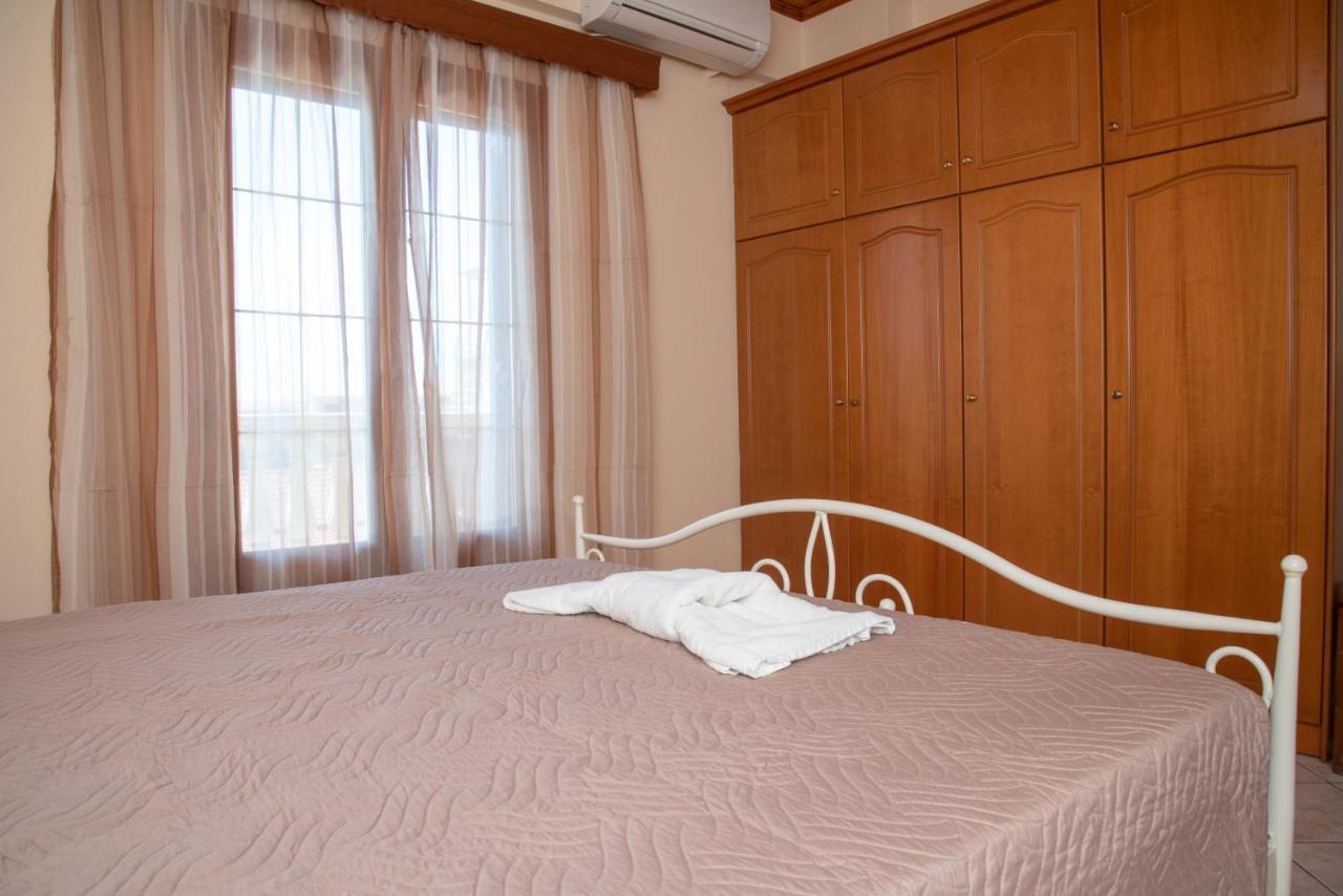 Kapetanios Apartments Agios Stefanos Avliotes  Extérieur photo